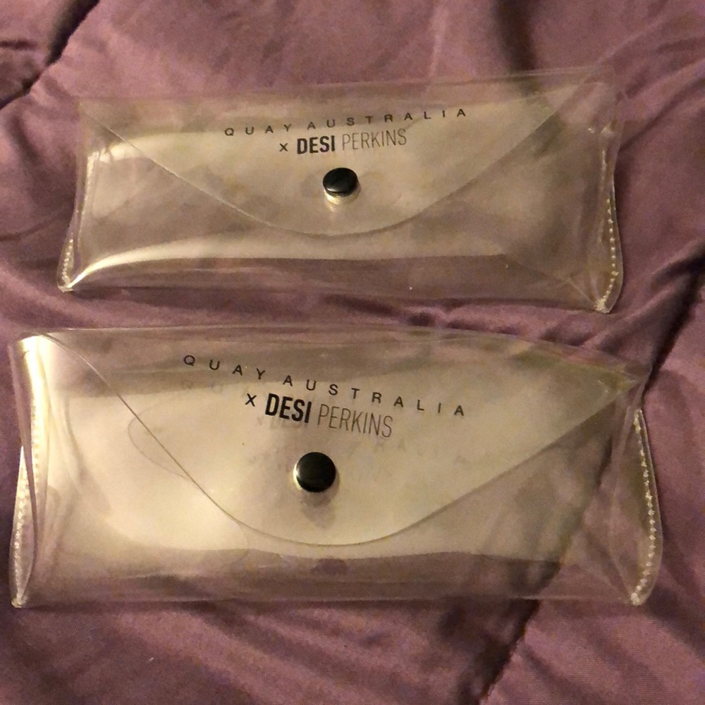 Quay Australia sunglasses case